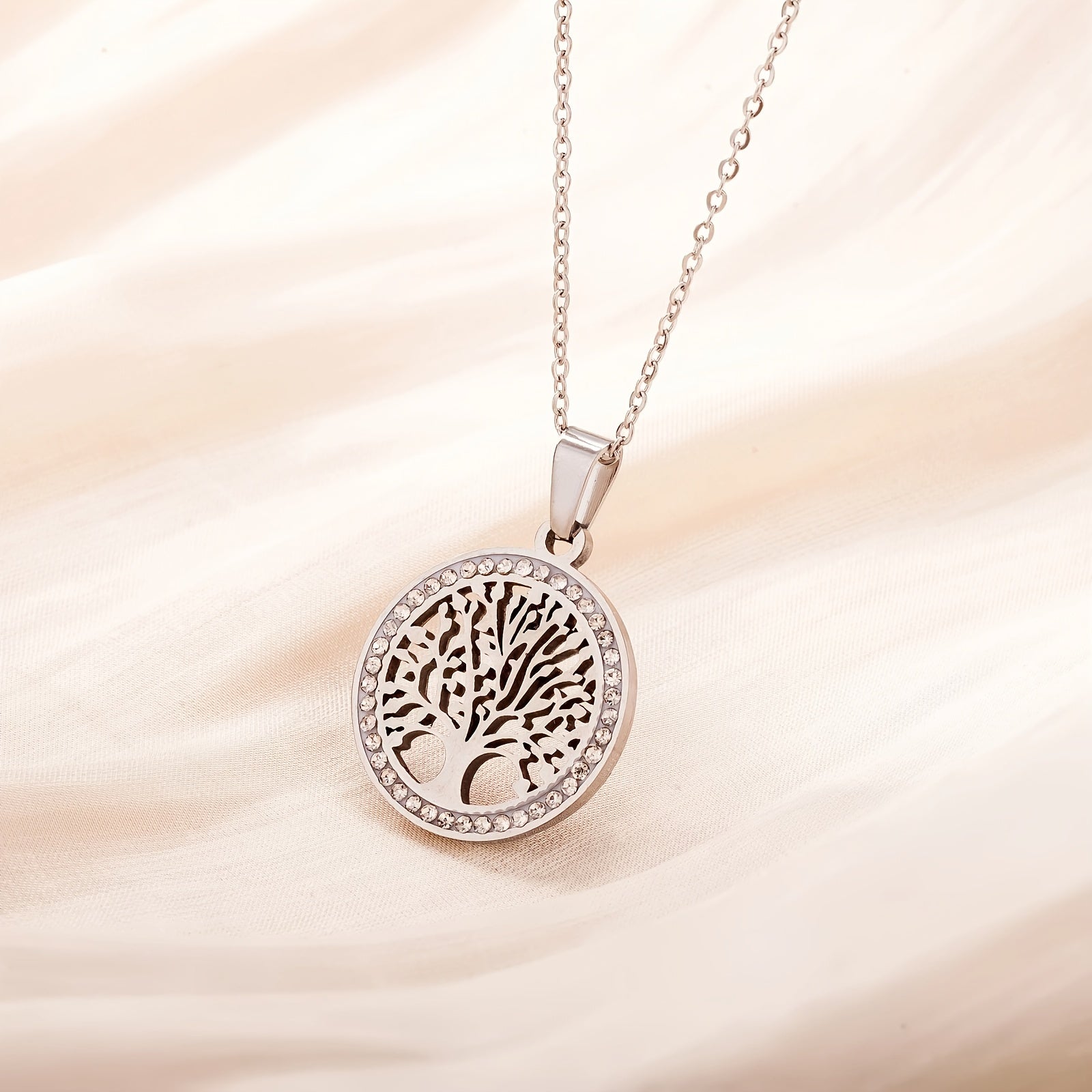 オープンワーク ツリーペンダントネックレス