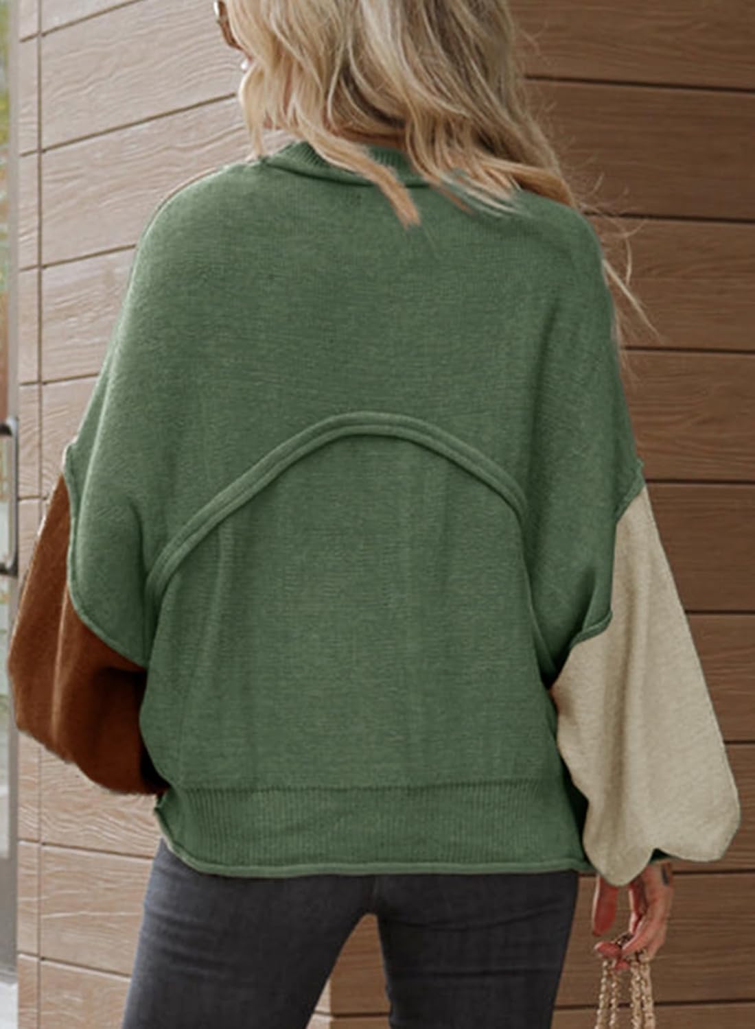 ランタンプルオーバーセーター