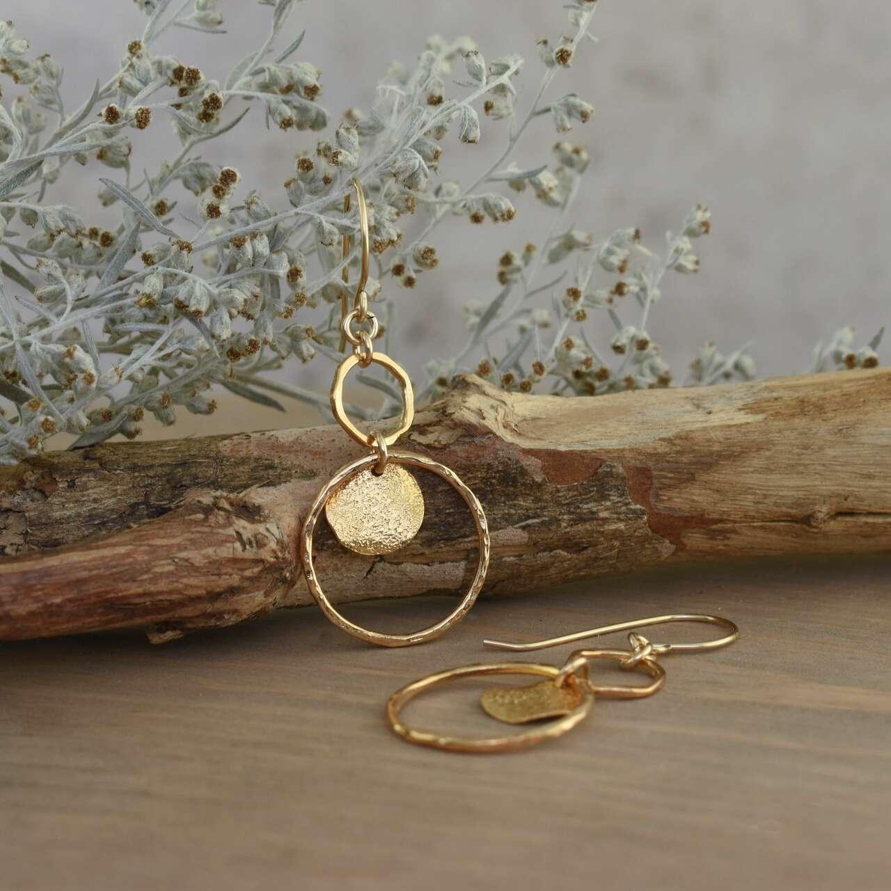 クラッシングイヤリング