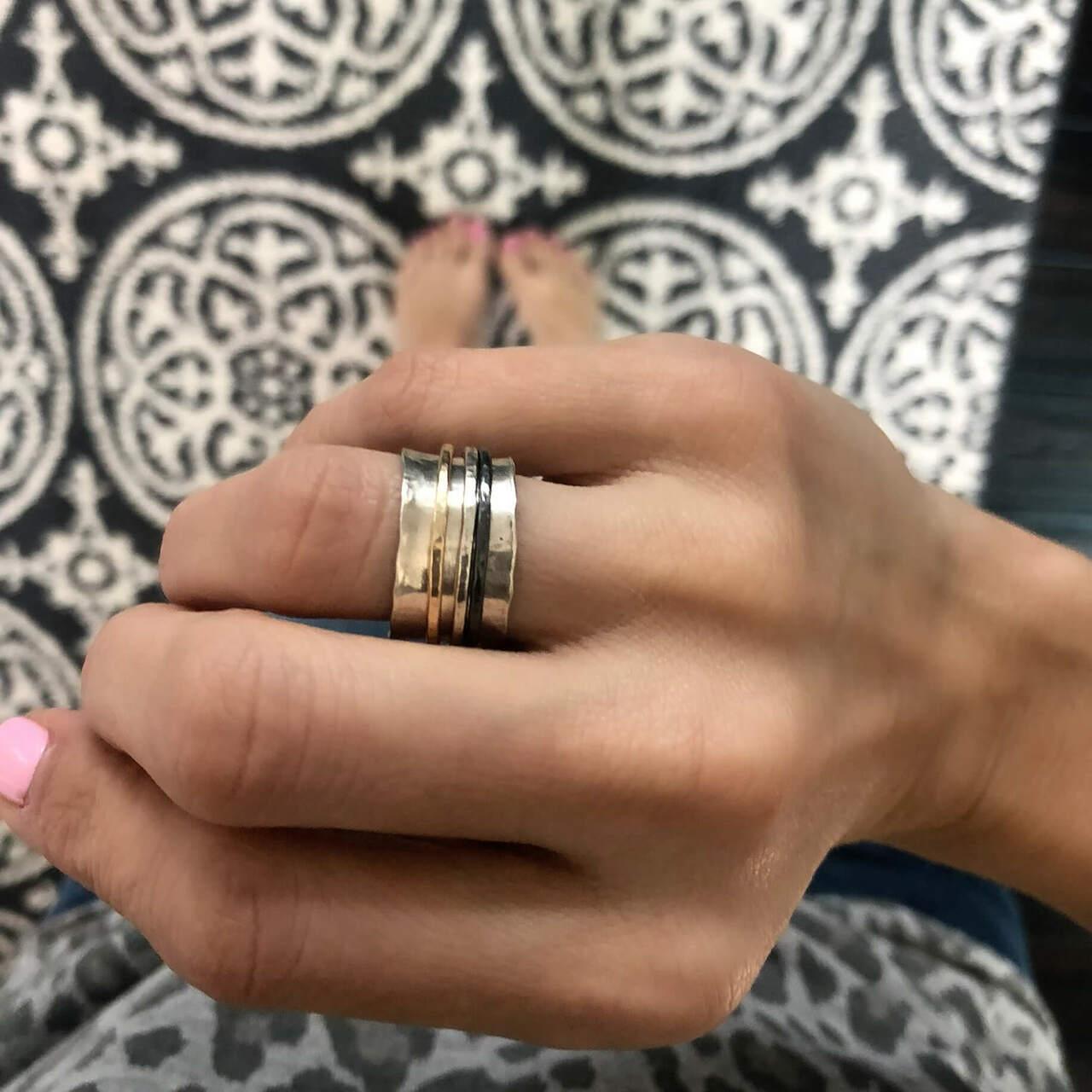 ピリピ人への手紙 4:11 リング