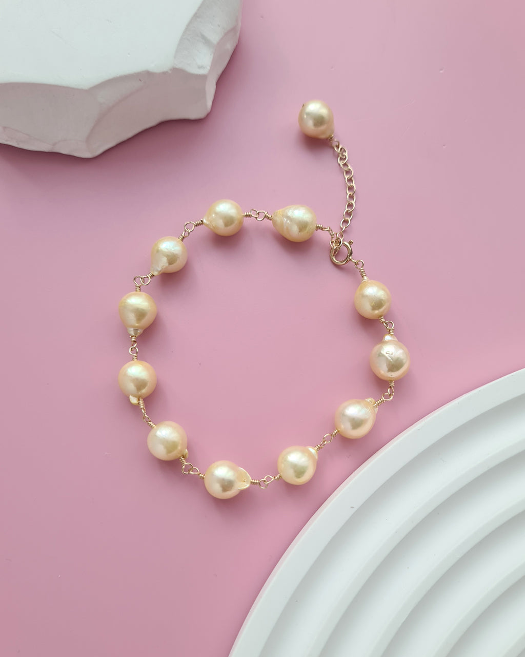 Queen Pearl Bracelet