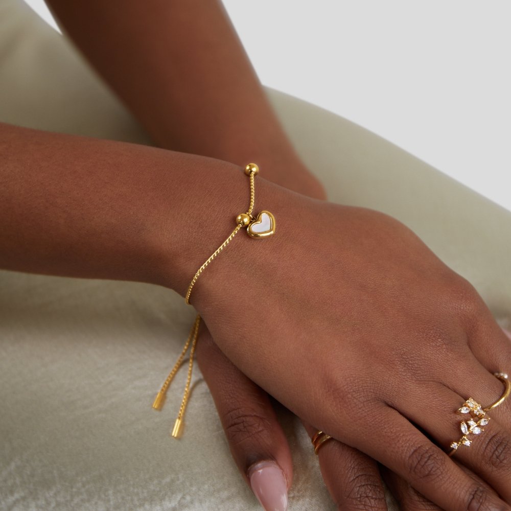 Amora | Heart Link Bracelet