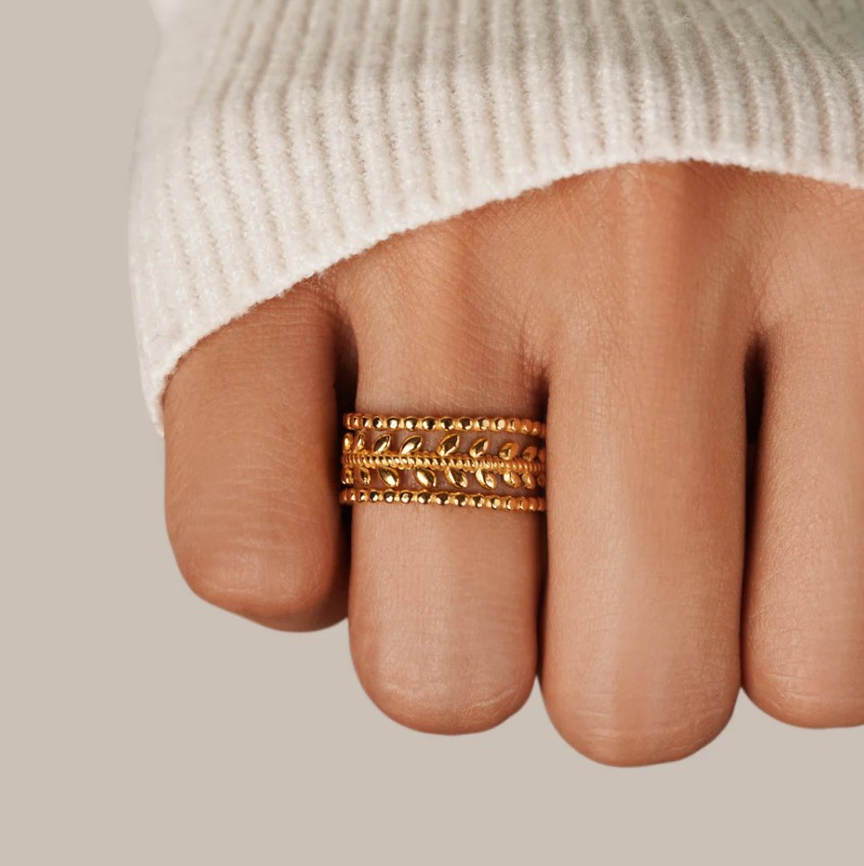 Marissa | Stacked Golden Leaf Ring
