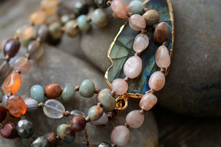 ラブラドライトクリスタルネックレス