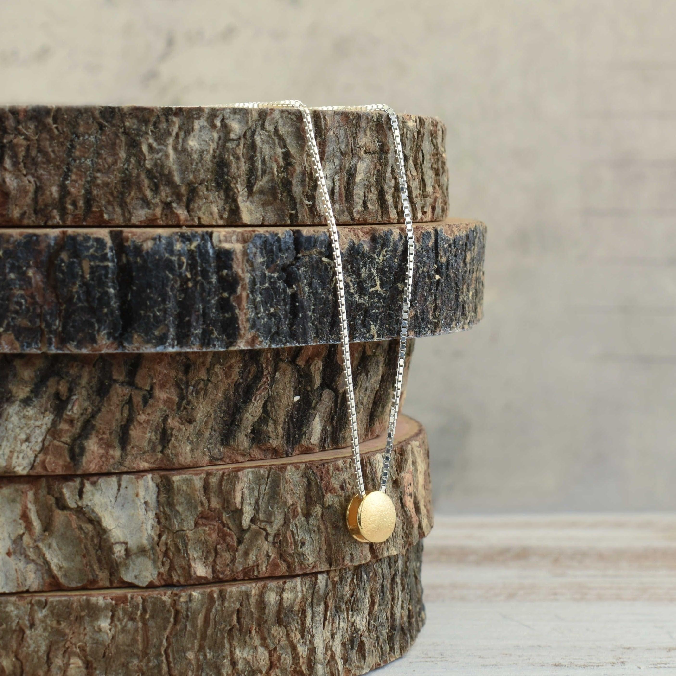 サンドロップネックレス