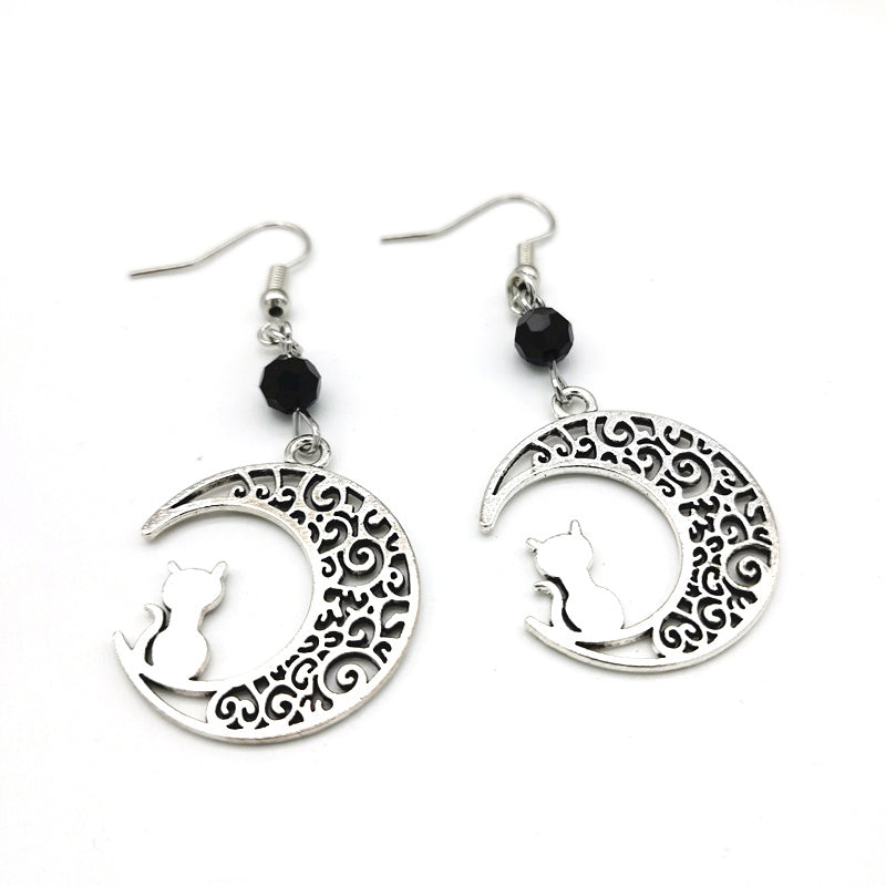 シルバームーンキャットドロップピアス