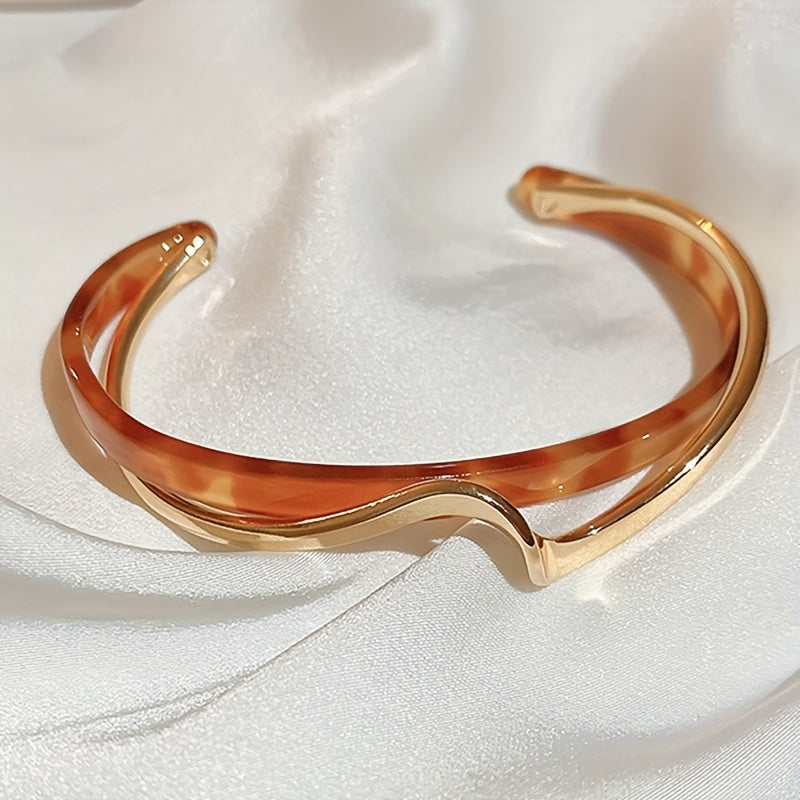 Elegant UV-Plated Bracelet