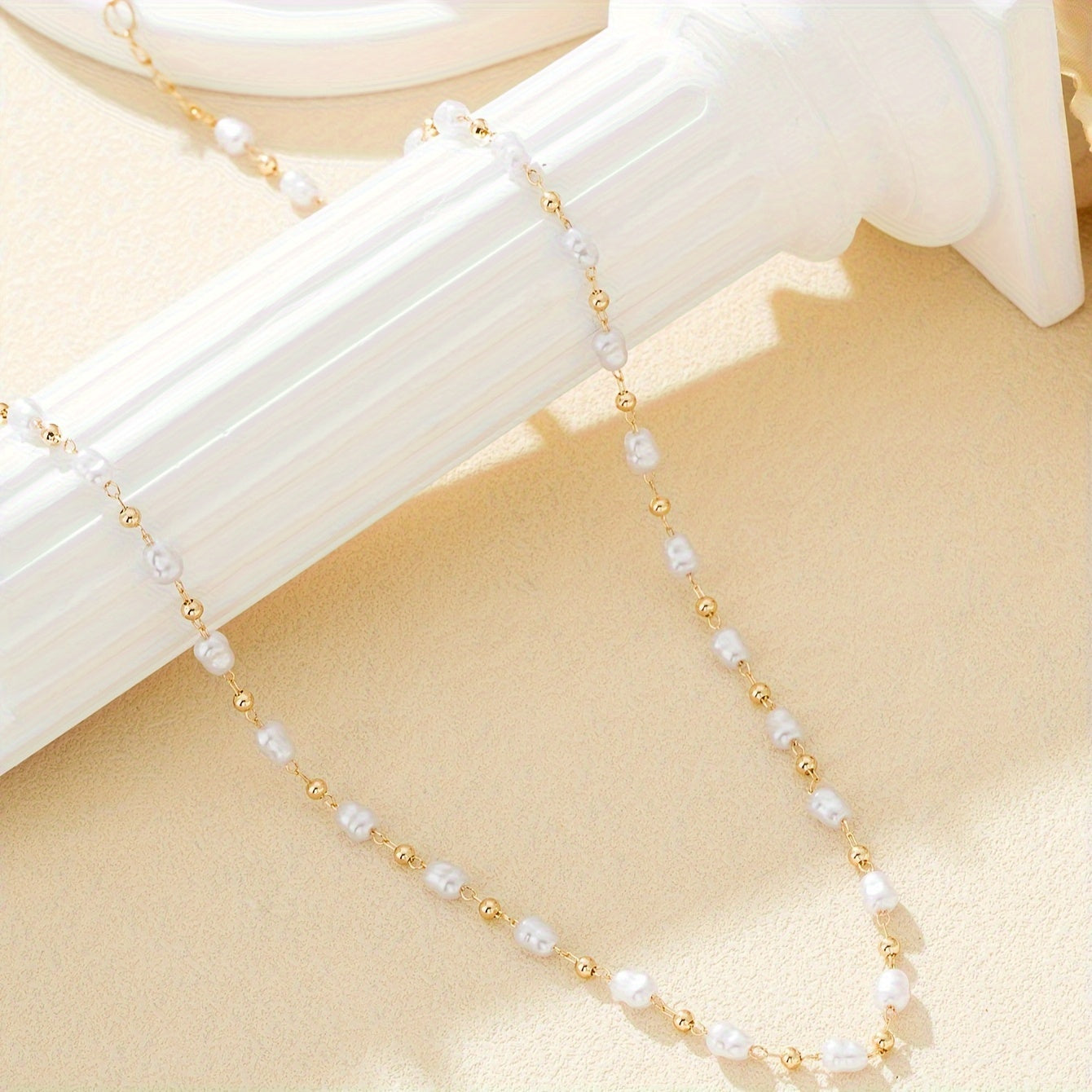 Pearl strand necklace