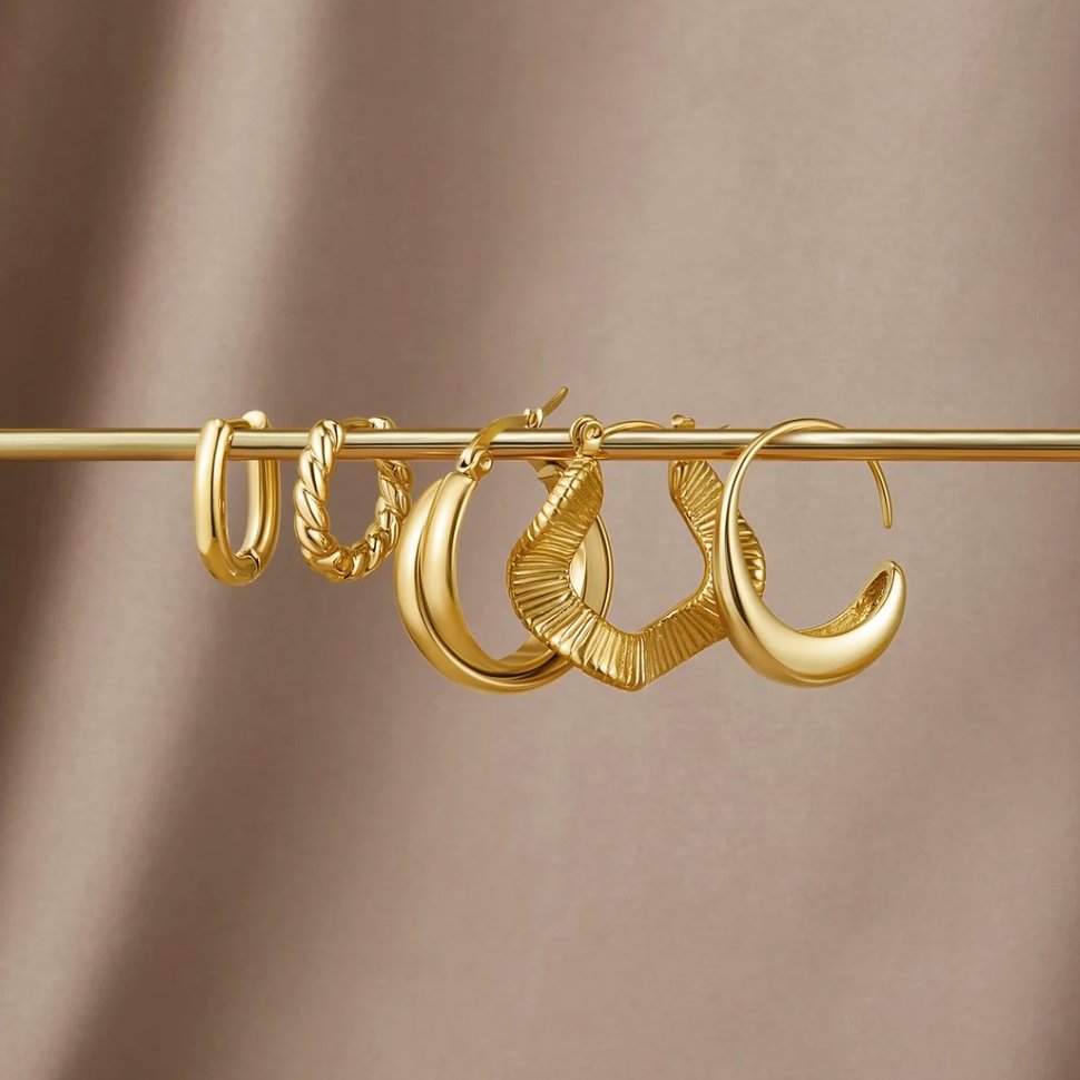 レイラ｜ツイストイヤリング